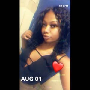 Meet your Posher, Lexuss